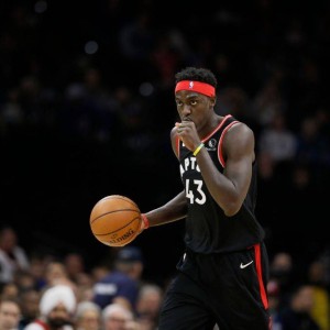  西亚卡姆全能表现，猛龙内外开花轻取黄蜂