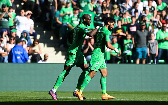  圣埃蒂安防守漏洞百出惨败给领头羊巴黎